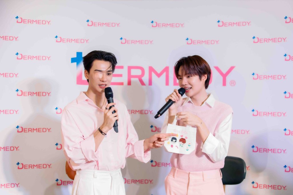 รับจัดแฟนมีตติ้ง